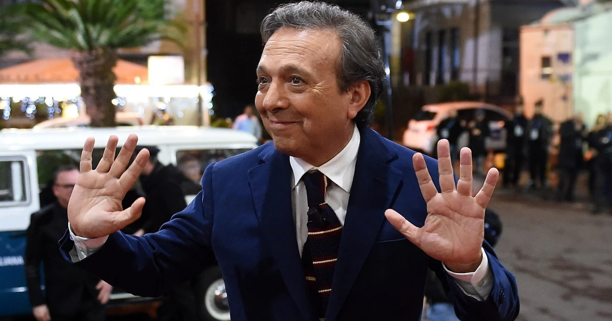 Serena Grandi spaventa Mediaset: "Baci e abbracci da Chiambretti, poi sono andata dalla D'Urso"
