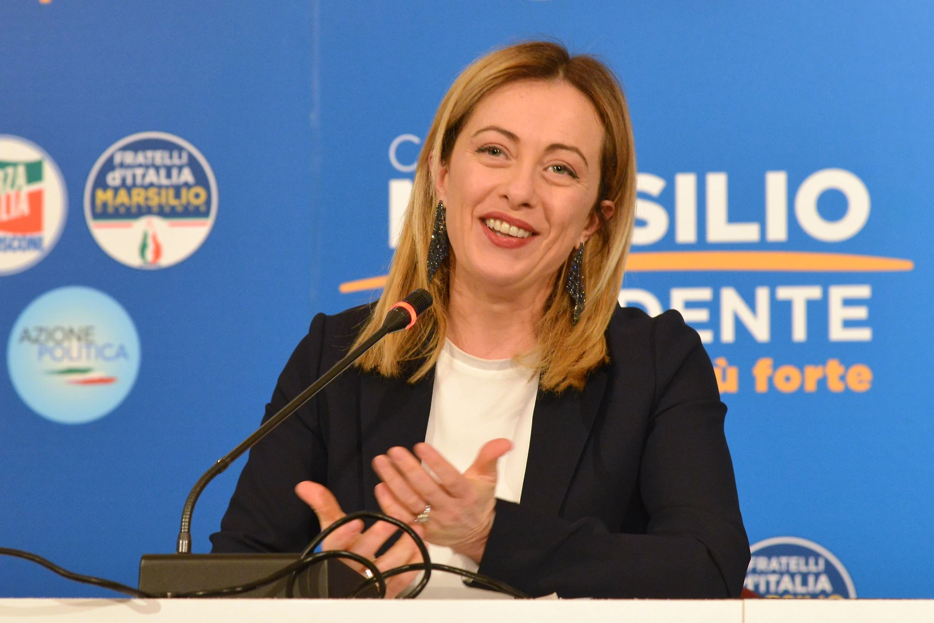 Giorgia Meloni, il trionfo in Abruzzo: l'analisi del voto, le cifre che certificano l'ultimo trionfo