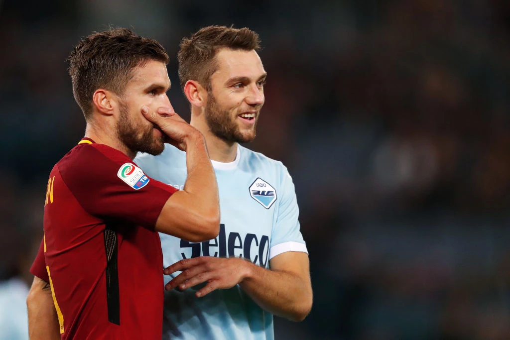 Inter, doppia bomba di calciomercato: De Vrij e Strootman, colpaccio Champions