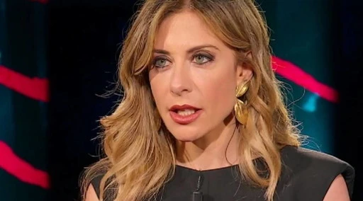 Belve, la guerra del martedì sera: la scelta della Rai su Francesca Fagnani