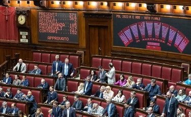Legge elettorale, l'emendamento sul ballottaggio fa impazzire sinistra e Vannacci