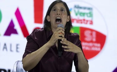 Elly Schlein alla Festa dell'Unità: "Pronti al voto in qualsiasi momento", ma il programma ancora non c'è