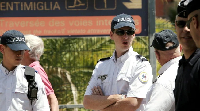 Migranti, vendetta francese: cosa succede al confine con l'Italia