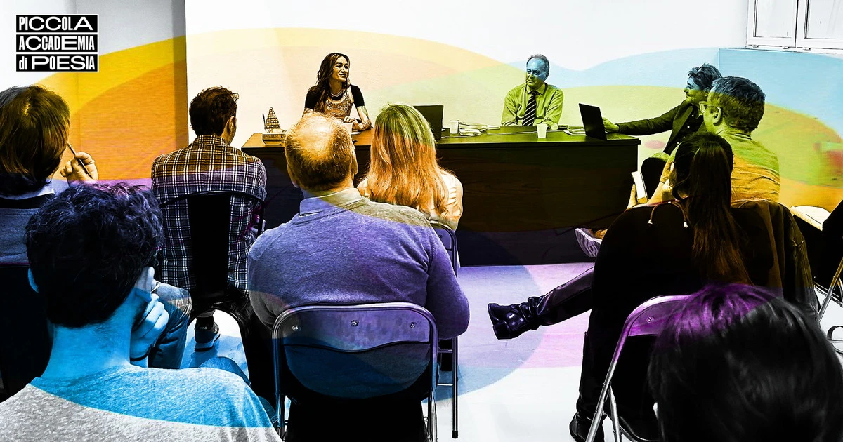 Elena Mearini:  "La poesia non deve stare in gabbia". Ecco che cos’è e da cosa nasce PAP, la Piccola Accademia di Poesia di Milano