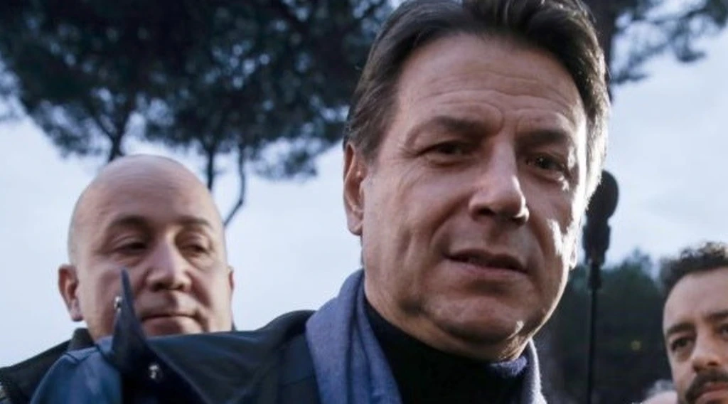 Firenze, Conte elogia il Pd: nasce la "passione" con Elly Schlein