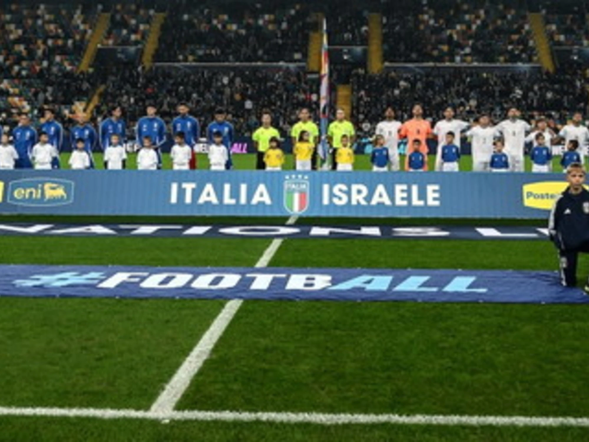 Italia-Israele, i pro-pal invadono Udine. La diretta