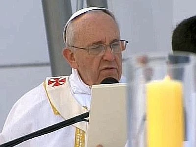 Papa Francesco: "Vita umana deve essere sempre difesa sin dal concepimento"