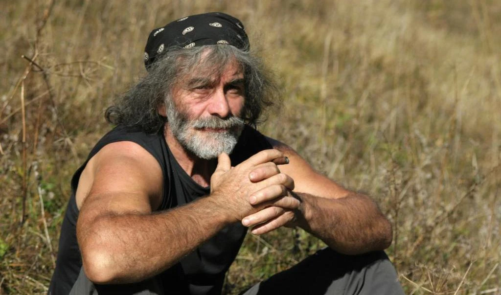 Corona, lo scrittore vipche gode per le sfighedei suoi simili a Cortina