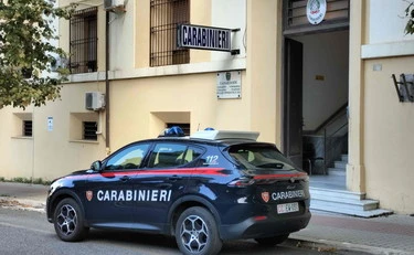 https://media.liberoquotidiano.it/-7QpHA6cvFJaOtIx717g6LR8aBC26Qzv9S-KNJcXoko/width:800/quality:90/aW1hZ2VzLzIwMjYvMDYvMTkvMTIyNTIyOTcxLTJiMTI0Zjc1LTlkYzctNDhkOC1hZjRlLTQzZWFmNTRlN2MyOS5qcGc.webp