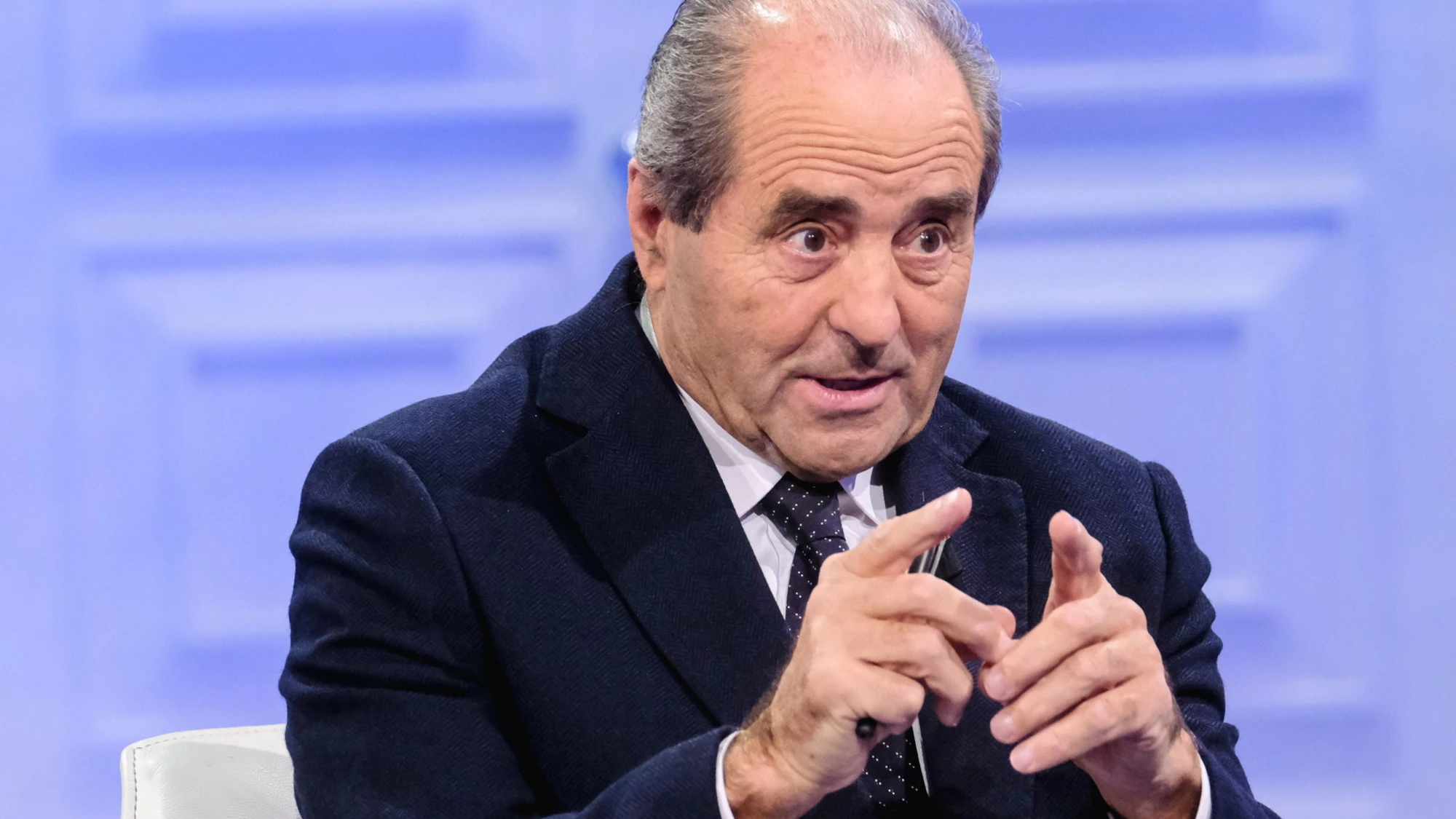 Caso-Minetti, Antonio Di Pietro deraglia: "Chiuso per salvare la reputazione dei coinvolti"
