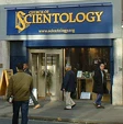 Scientology truffa gli adepti