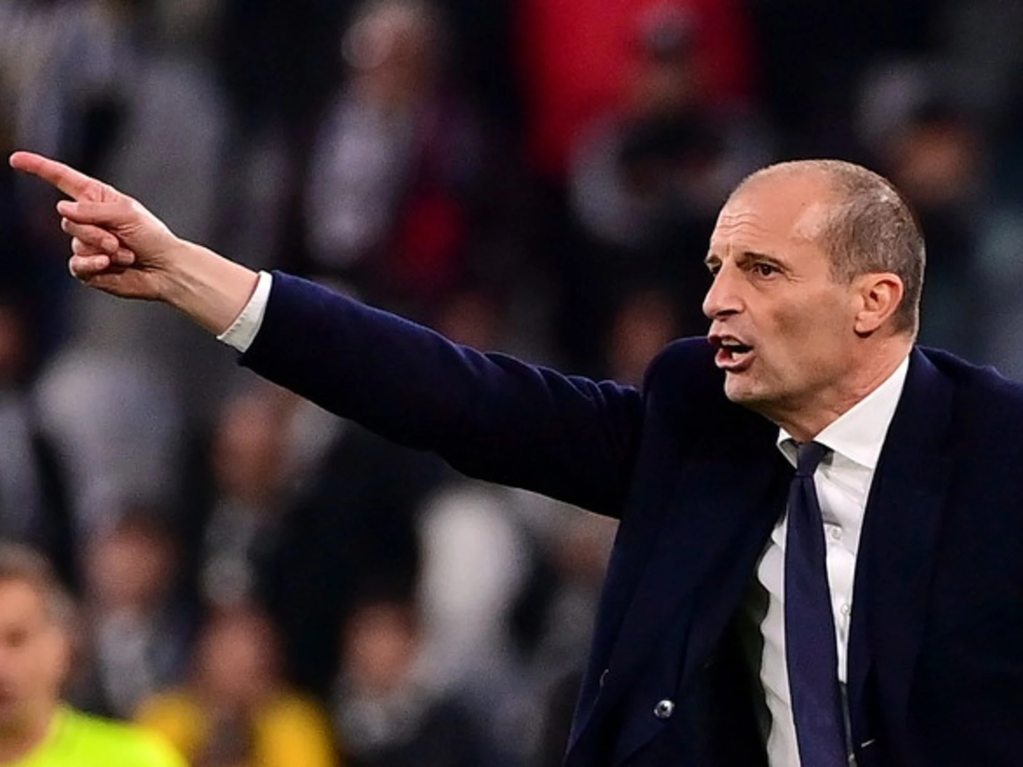 Massimiliano Allegri, bonus e soldi: la scelta fa impazzire i tifosi del Milan