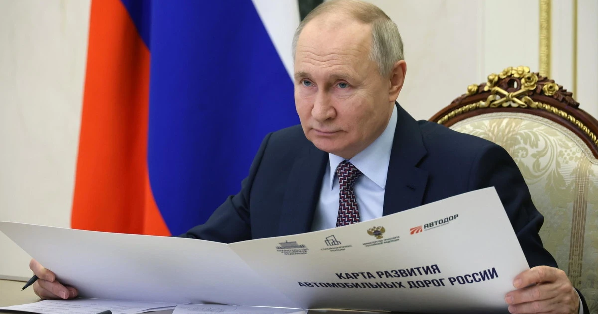 Russia, il piano di Biden: "Usare 300 miliardi russi contro Putin"