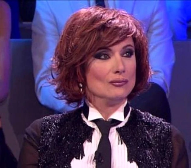 Grande Fratello, Vladimir Luxuria sconvolta per l'eliminazione di Aida Nizar: "Ha Luigi Favoloso e ha vinto il branco"