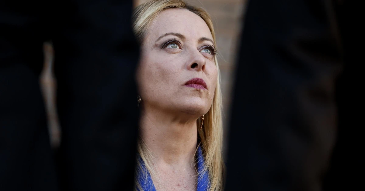 Giorgia Meloni, la telefonata alla mamma di Giulia: "Senza fiato"