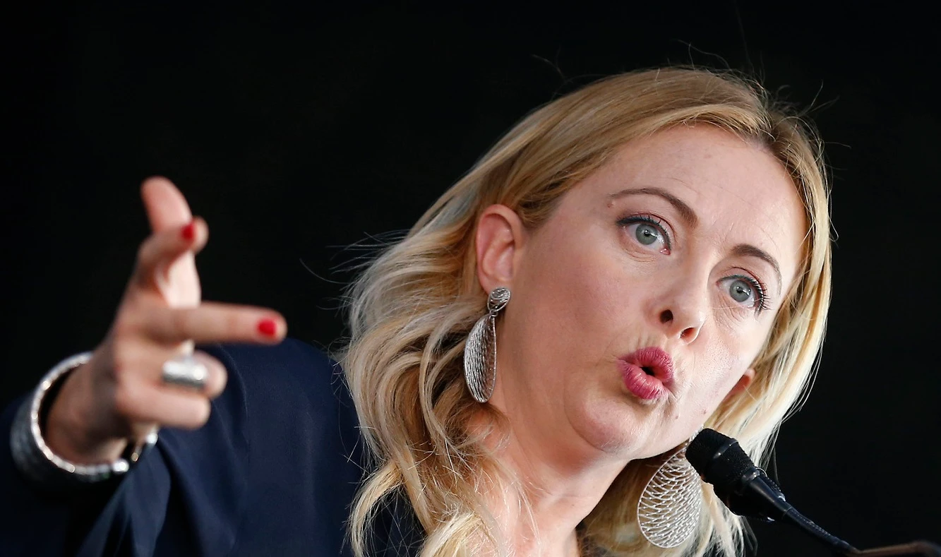 Giorgia Meloni, un annuncio storico: "Il mio nuovo partito" per spazzare via Berlusconi