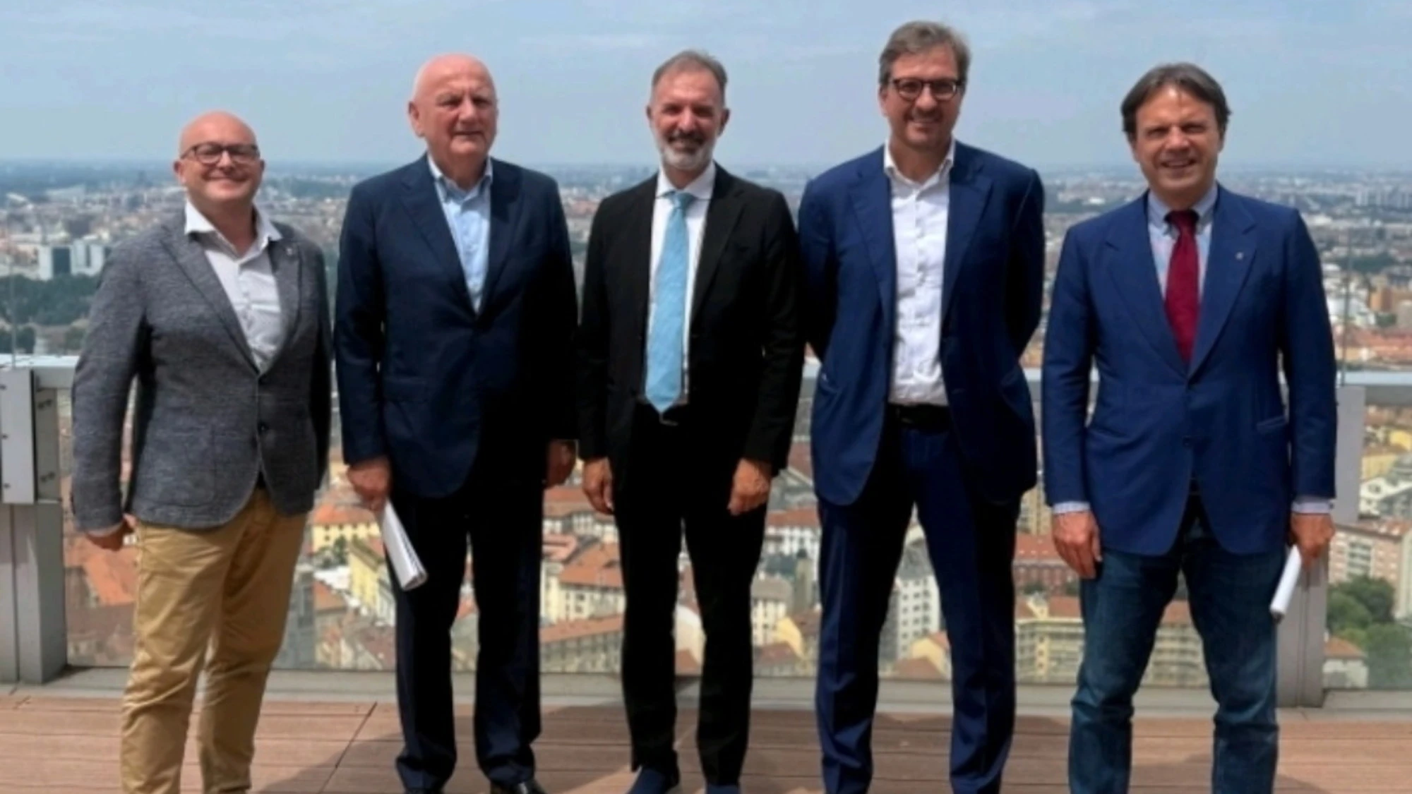 INDUSTRIAL ACCELERATOR ACT, IL DISTRETTO MANIFATTURIERO UNICO DEL NORD PRESENTA UN DOCUMENTO UNITARIO