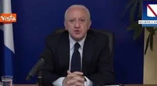 Coronavirus, Vincenzo De Luca: "Contagi in aumento, tra 15 giorni lockdown della Campania"