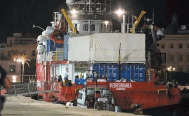 Sequestrata la nave della ong di Casarini