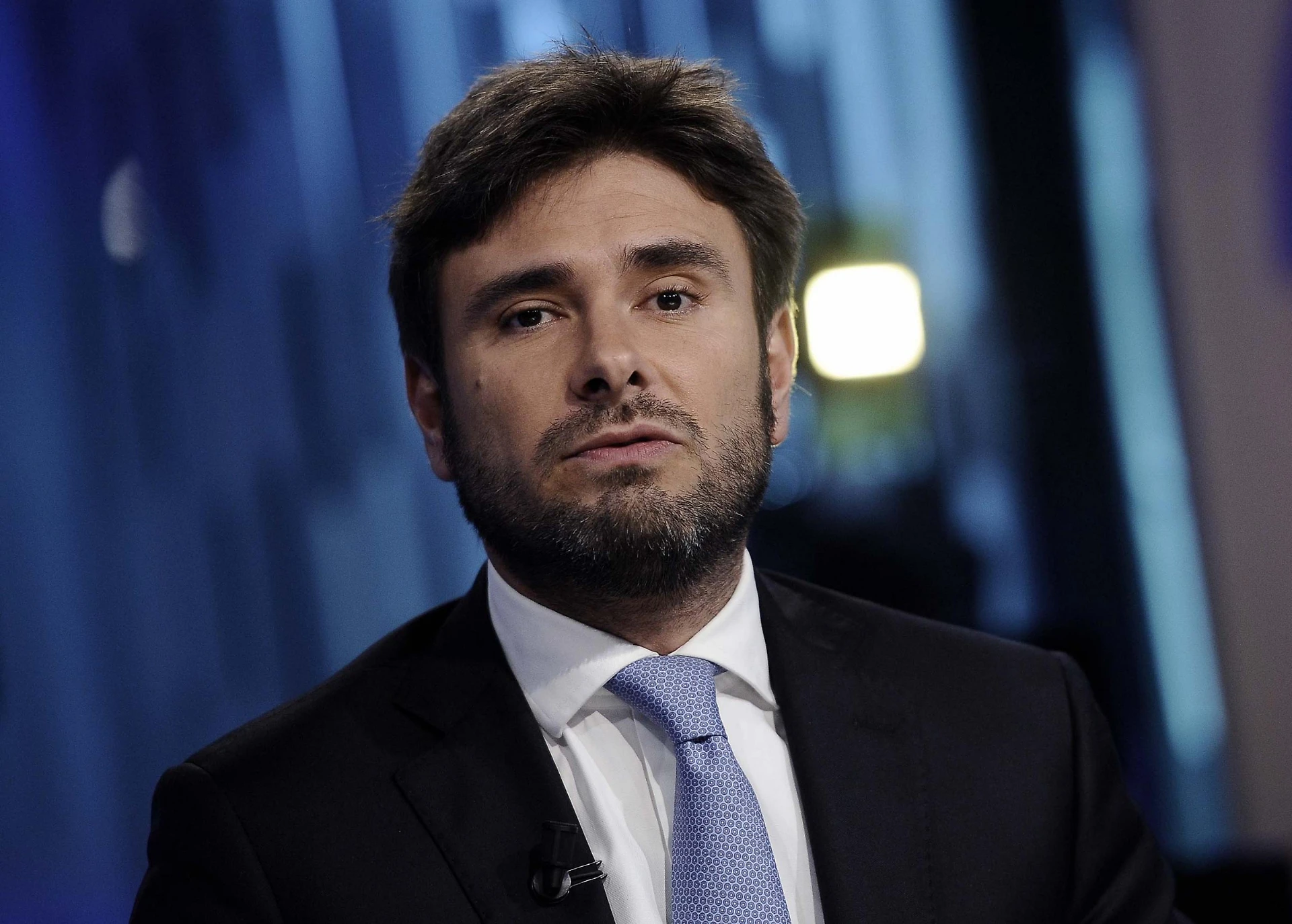 Barbara D'Urso ospita Alessandro Di Battista: il grillino per la prima volta nella tana berlusconiana