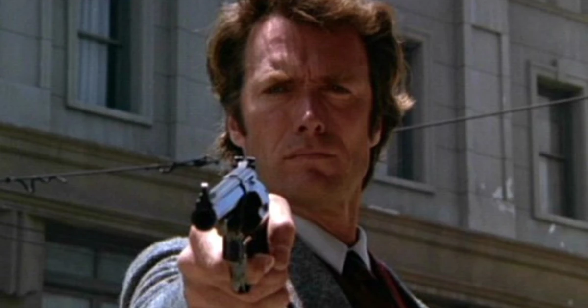 "ISPETTORE  CALLAGHAN  IL  CASO  SCORPIO  E' TUO": intramontabile Clint Eastwood