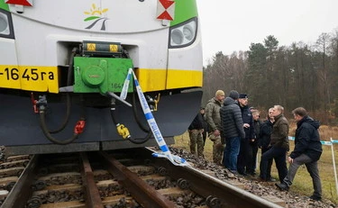 Polonia, presi due ucraini al servizio di Mosca per il sabotaggio alla ferrovia