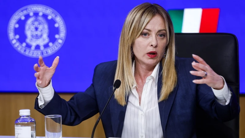 Meloni: â Chi commette reati non puÃ² essere risarcito". Siete d'accordo?