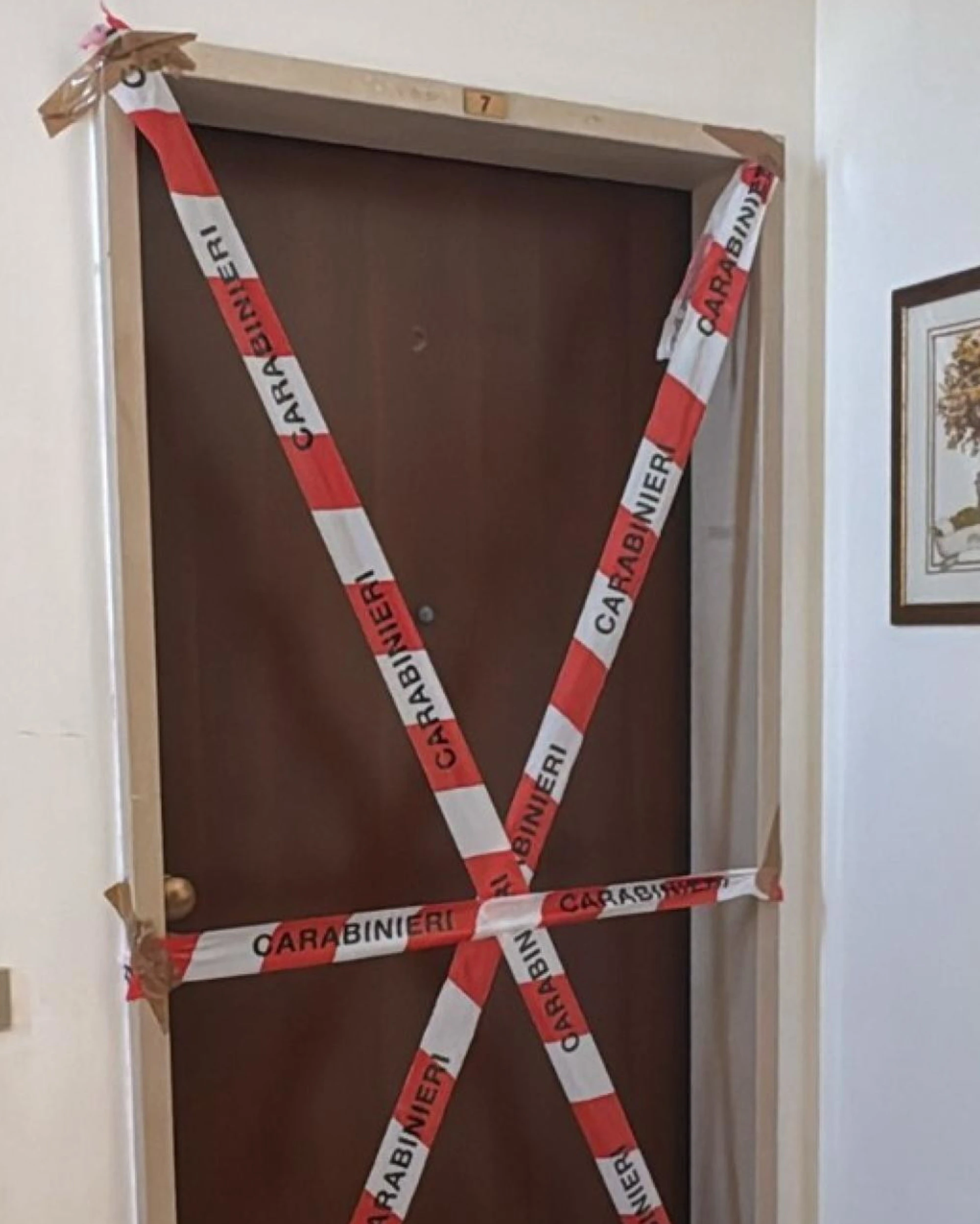 Castelnuovo del Garda, uccisa a coltellate dal compagno: arrestato dai carabinieri
