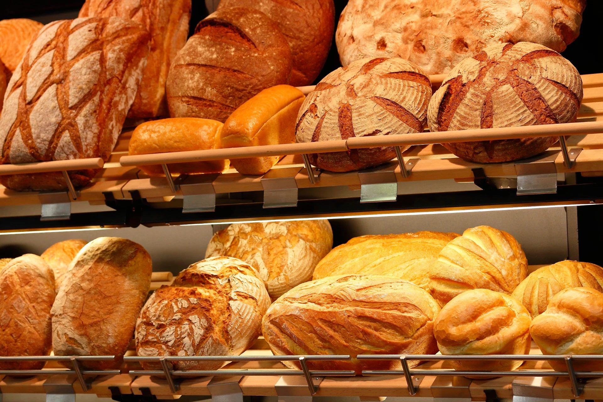 Pane, l'ultima truffa sui prodotti congelati: l'errore nel decreto, che cosa ci nascondono