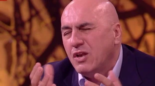 Guido Crosetto bombarda Mediaset: "Se fosse successo alla Berlinguer...", come gode Paolo Del Debbio