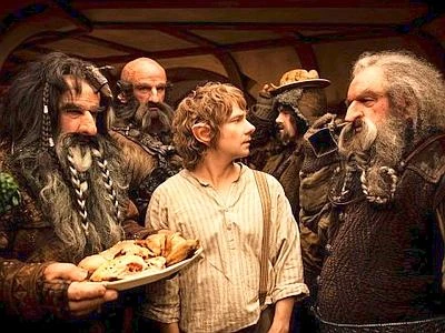 Cinema, 'Lo Hobbit' primo al debutto. Sul podio anche 'Tutto tutto niente niente'