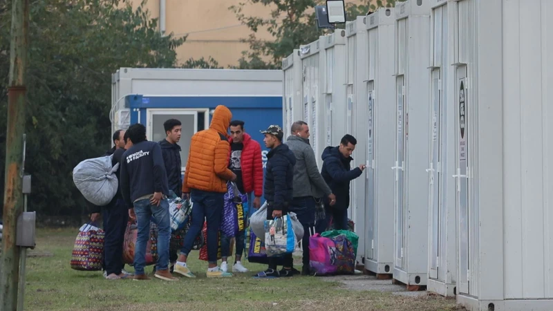 Immigrazione, dopo l'Albania spunta l'hub in Uganda: in Ue trionfa il modello Meloni