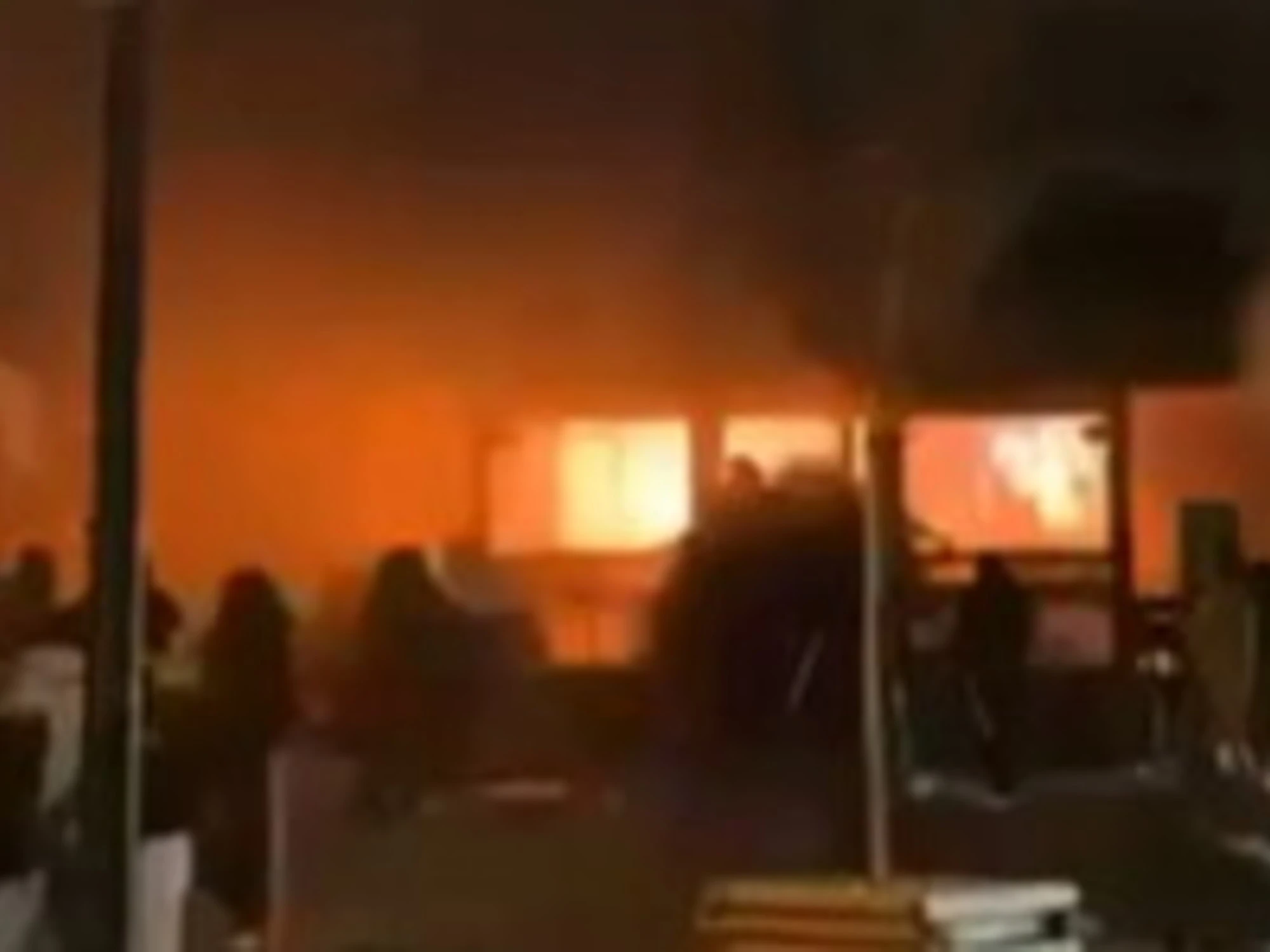 Crans-Montana, salgono a 41 i morti: il calvario durato un mese del 18enne