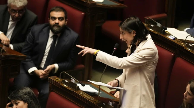 Sondaggio Quorum, il centrodestra travolge Pd e M5s: le cifre