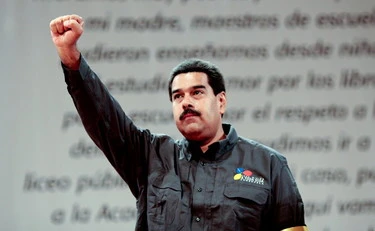 Come funziona il regime: bande, corruzione, amici