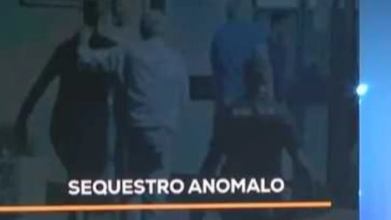 "Un sequestro anomalo, forse un messaggio”: il giallo del 17enne rapito e rilasciato a Vittoria
