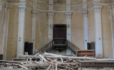 Le Chiese diventano moschee: la sinistra tace sull'ultimo sfregio