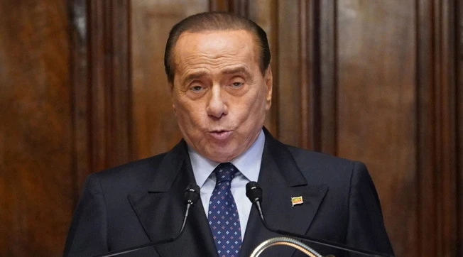 Silvio Berlusconi terremota il centrodestra: "Sì al reddito di cittadinanza, aiuta a contrastare la povertà"