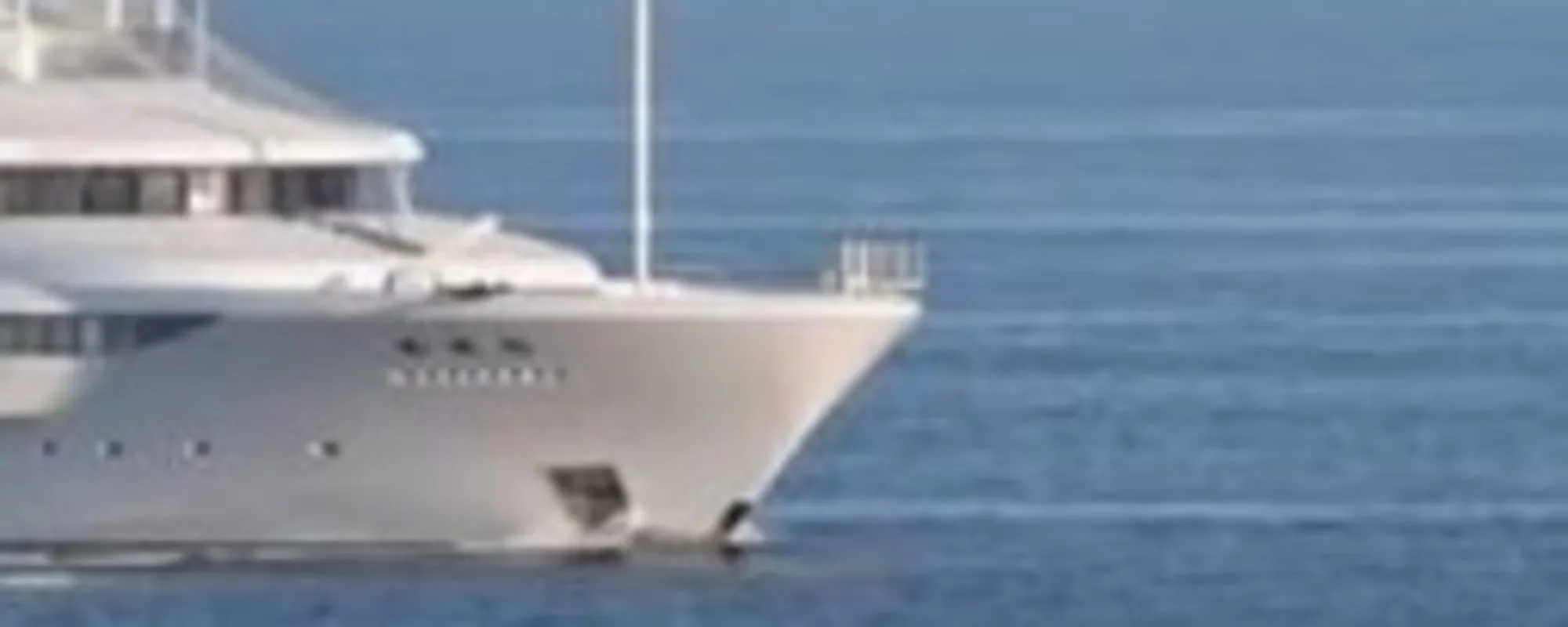 Putin nel mirino, "dove sta scappando lo yacht": un clamoroso cambio di programma