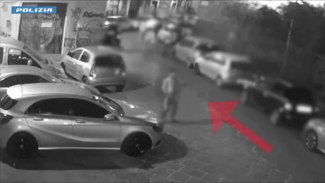 Insulti razzisti e lo accoltella, obbligo di dimora per 24enne nel catanese