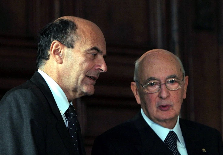 Napolitano stoppa Bersani: governo lampo poi voto