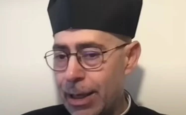 Don Pompei, scomunicato il parroco di Sermoneta: un caso "politico" scuote il Vaticano