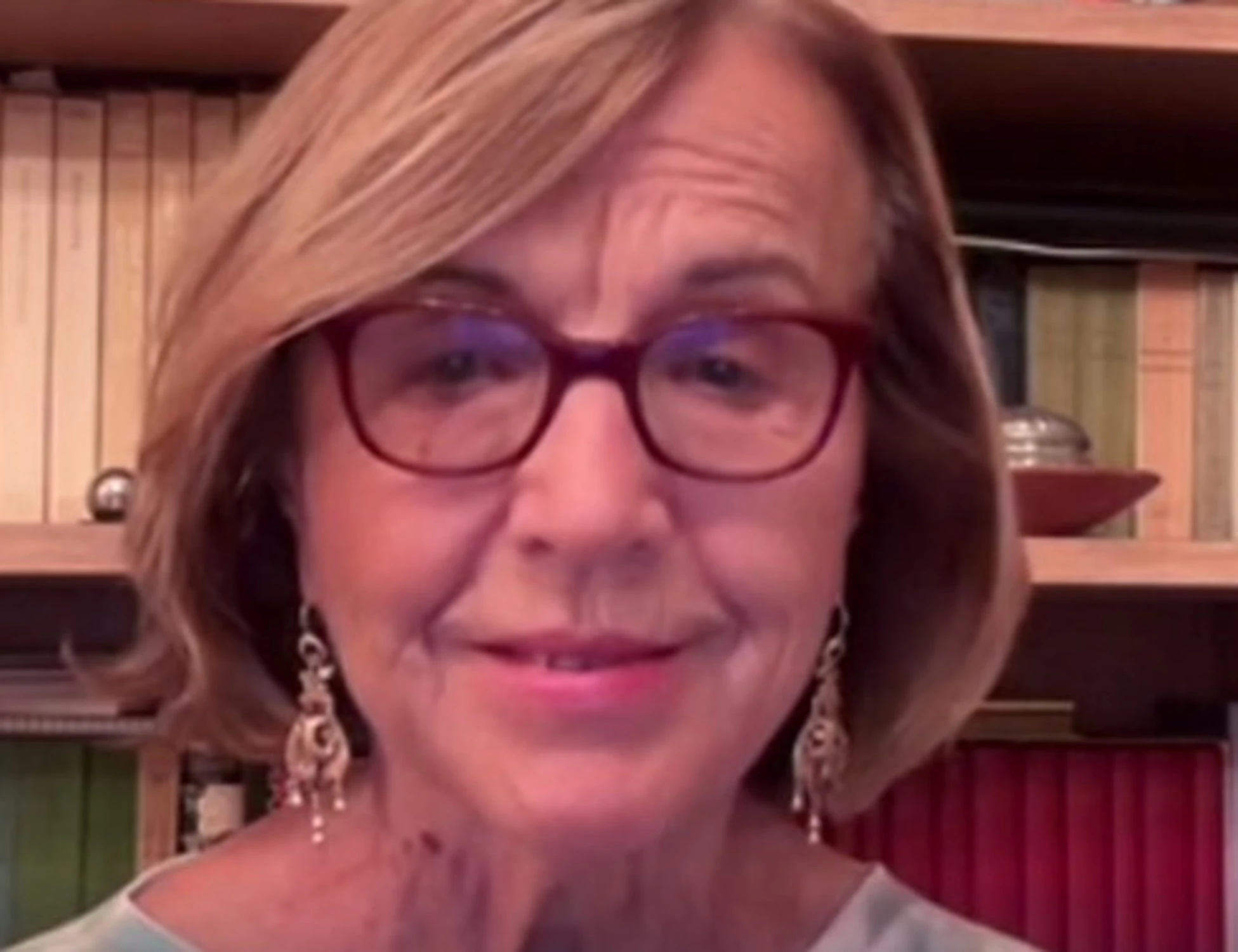 In Onda, Elsa Fornero insulta i giornali di destra: "Feroci"