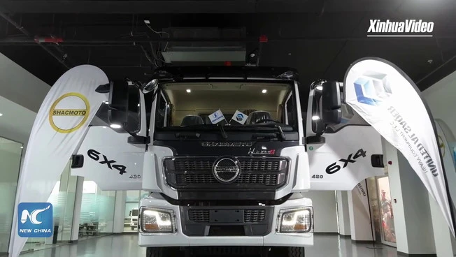 Cina, la guida autonoma diventa realtà anche per i mezzi pesanti