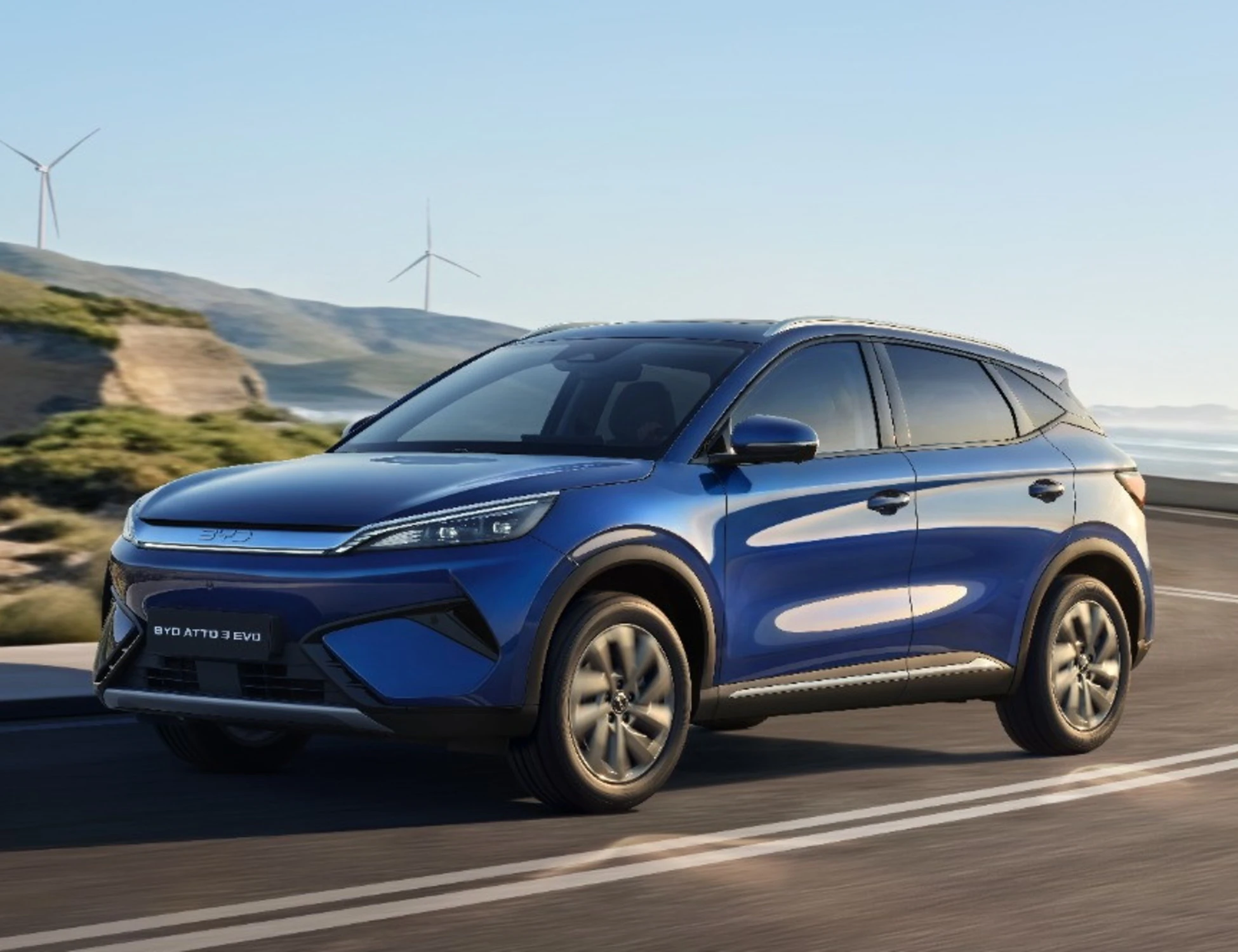 Auto, BYD presenta la nuova ATTO 3 EVO: Suv sportivo ancora più evoluto