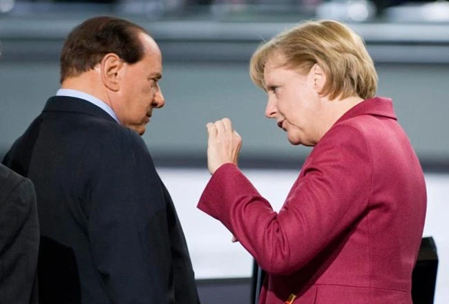 Merkel di nuovo furiosa col Cav"Berlino fuori dall'euro non è un dramma? Assurdo"