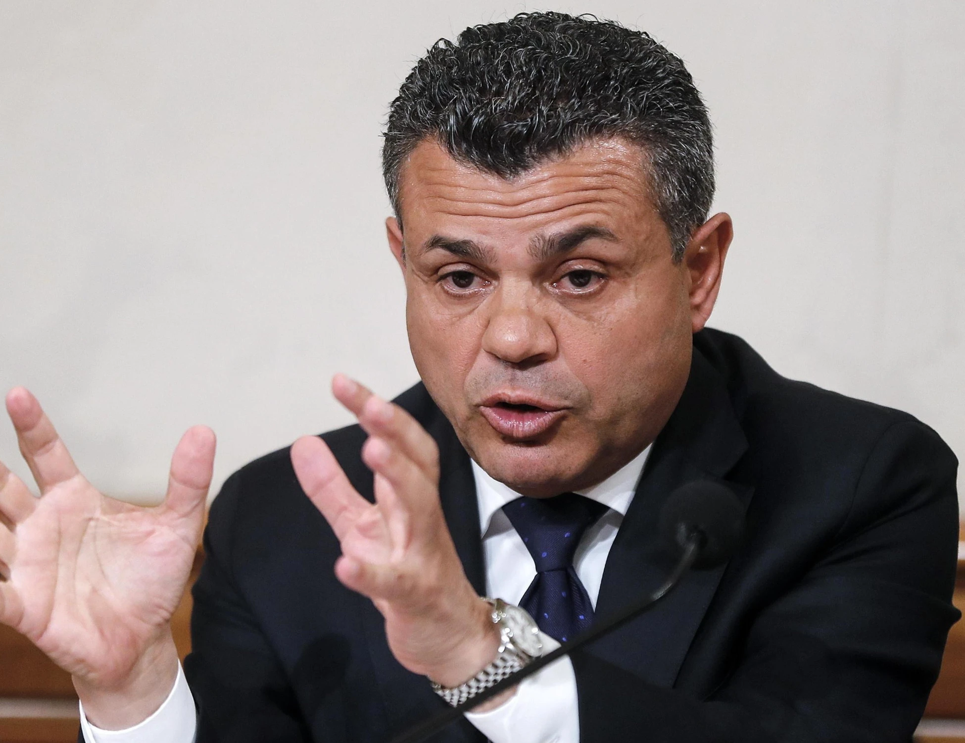 Pd, indagato il deputato Mauro Laus: un'altra bomba giudiziaria