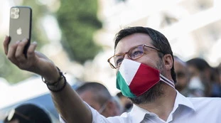 Matteo Salvini: "I ministri leghisti nel prossimo Cdm porteranno le riaperture totali"