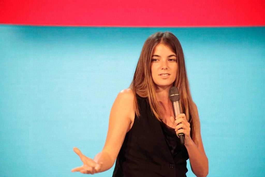 Giulia Innocenzi: "M5s sbaglia con Orfeo". Ma lei voleva "licenziare" Augusto Minzolini