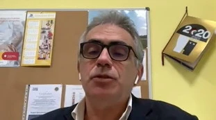Coronavirus, Fabrizio Pregaliasco: "Ricoveri in terapia intensiva quintuplicati, non si possono escludere lockdown locali"